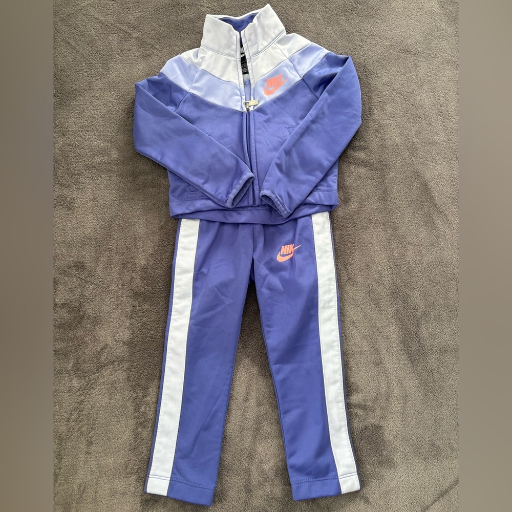 Nike Kid’s 2T Tracksuit